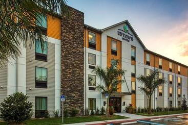 فندق Uptown Suites Extended Stay Tampa Fl   Riverview