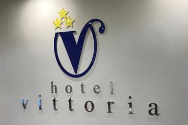 هتل Vittoria