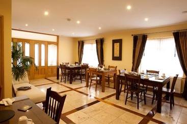 Sandyhills Bed & Breakfast