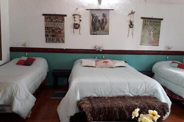 ユースホステル Hospedaje San Cayetano