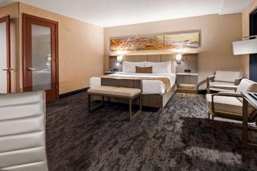 هتل Best Western Premier Noho Inn