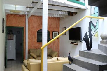 Hostel 33 Brazil
