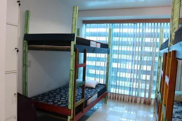 Hostel 33 Brazil