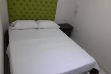 هتل Limaco