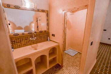 Aparthotel Hassilabiad Appart