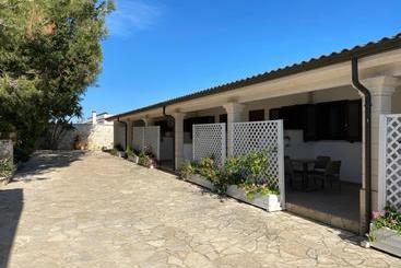 هتل Agriturismo La Fattoria
