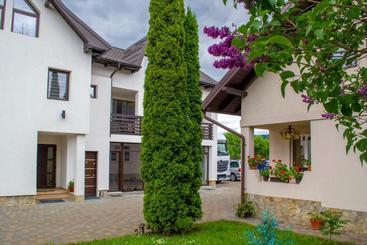 پانسیون Residence Ghinita Bucovina