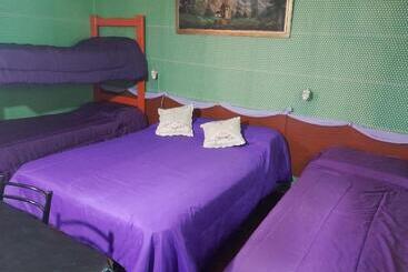 پانسیون Posada Marisel
