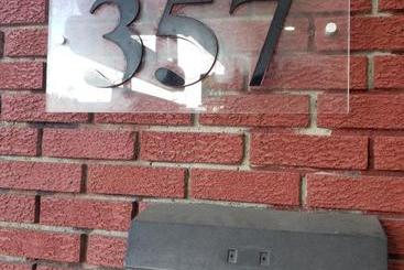 هاستل Toronto Rooms And Suites