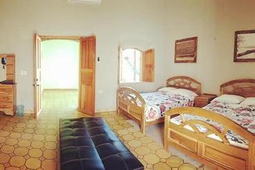 پانسیون Vegas Grandpa Casa
