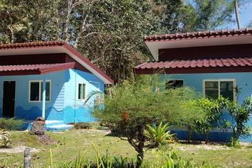 پانسیون Bungalows At Maikhao