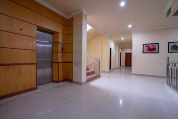 هتل Capital O 2064 Kartika Sriwijaya
