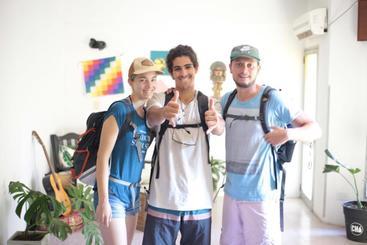 تختخواب و صبحانه Hostel Cha