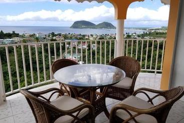 فندق Candy S Palace