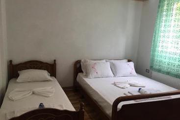 پانسیون Guesthouse Skender Selimaj