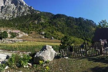 پانسیون Guesthouse Skender Selimaj