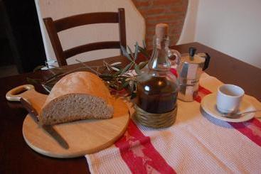 هتل Agriturismo Lupo Vecchio