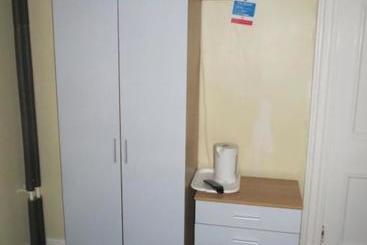 پانسیون Esk Guest House