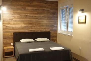 هاستل Vege & Vegan Restaurant And Accommodation