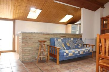 پانسیون Hostal La Plaza