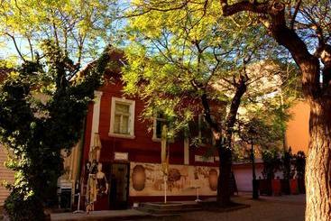 پانسیون Eszterhazy Guesthouse