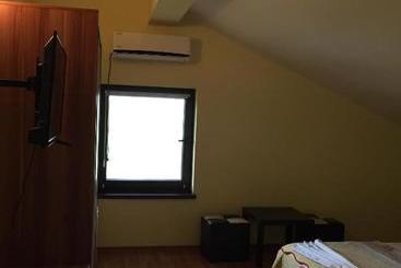 پانسیون Casa Cristina