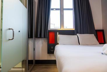 Easyhotel Leeds