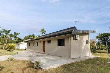 پانسیون Island Villas Pacific Harbour
