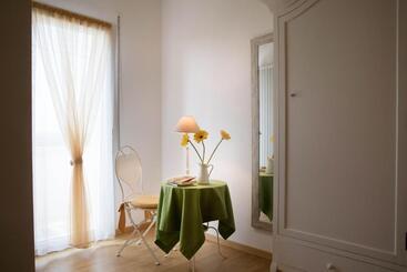Bed and Breakfast La Casa Di Amedeo