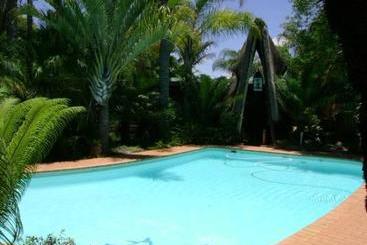 بنسيون Vido Lodge And Conference Centre
