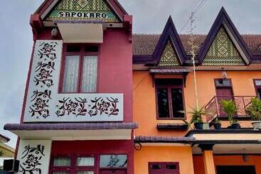 پانسیون Sapo Karo Rest House