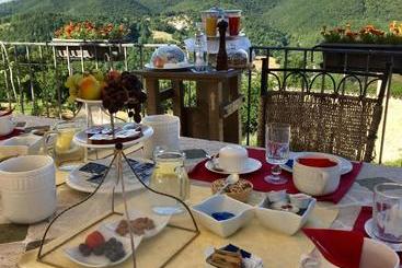تختخواب و صبحانه Casale Flaminia
