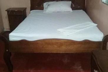 پانسیون Guest House Nena