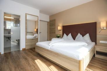 هتل Lingers Suites & Residence