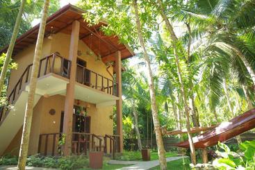 تختخواب و صبحانه Limecabanassrilanka