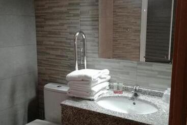 Пансион Hostal Casa Tino
