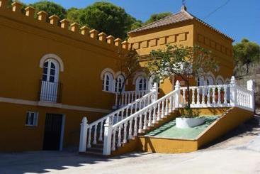 پانسیون Hostal La Parada