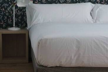 膳宿费 Rincon 13   Mares