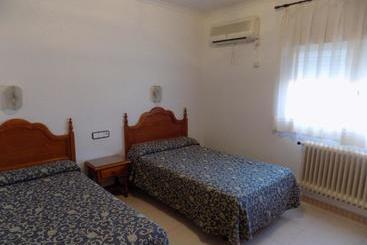 پانسیون Hostal Amigo