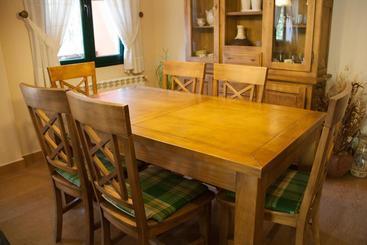 پانسیون Hostal El Recanto