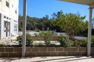 بنسيون Casa De Hóspedes Granifóia