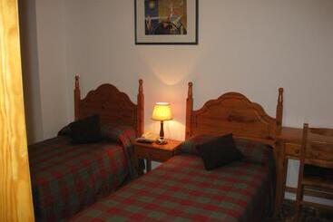 פנסיון Hostal Alvaro I