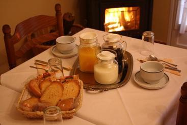 پانسیون Hostal La Balquina