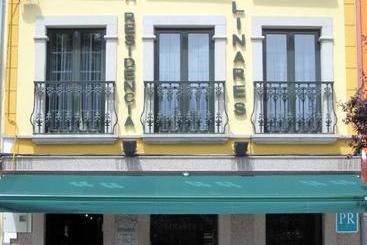 پانسیون Hostal Linares