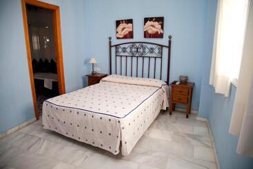 펜션 Hostal Niza