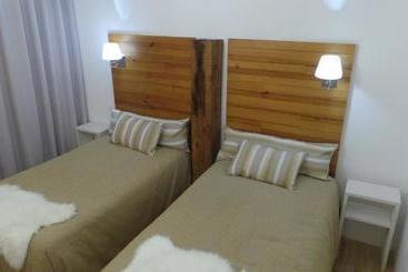 هاستل Dh Country House