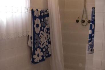 پانسیون Monte Da Ria Guest House