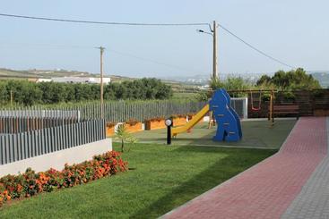 Vale De Lourinhã   Casas De Campo