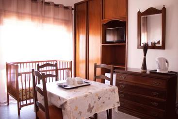 پانسیون Residencial Princesa Do Ave