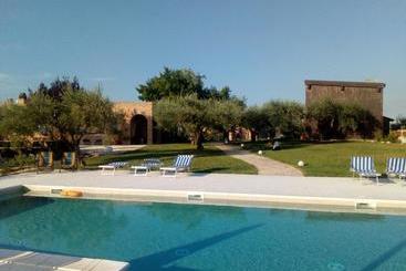 ホテル Agriturismo Piccolo Albero